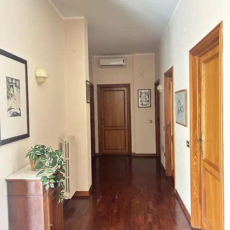 Pia Apartament *