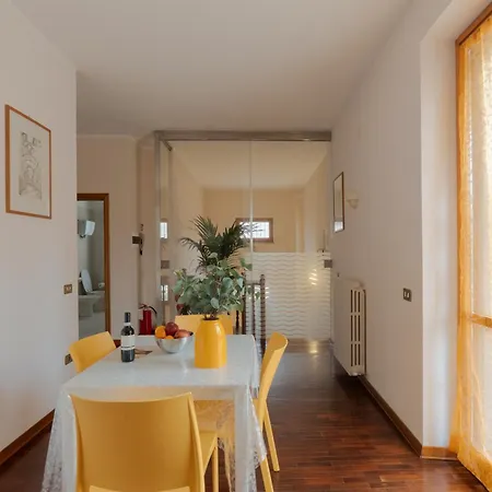 Pia Apartman